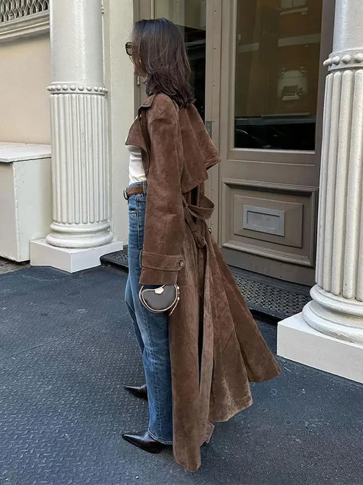 CLARA - Oversized Leder-Mantel mit Gürtel